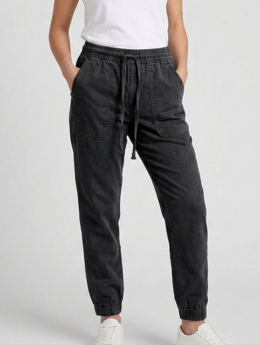 Orvis Joggers in Faded Black - Size Small​